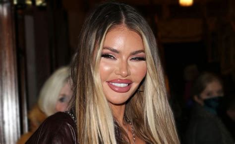 chloe sims salary 2022.